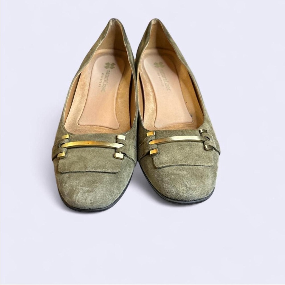 Naturalizer "Joyce" Olive Green Suede Leather Loafers
